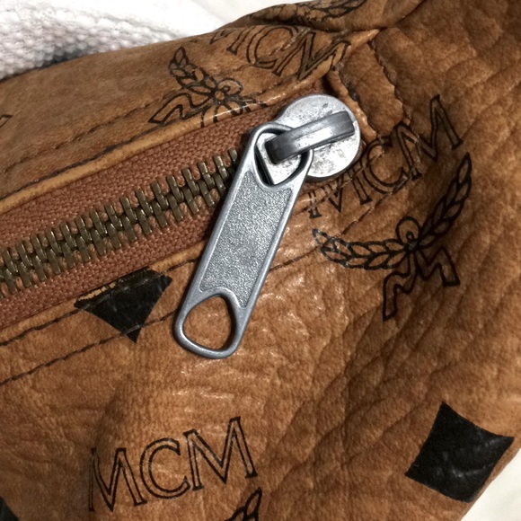 MCM Visetos Cognac Beltbag - Picture 4 of 16